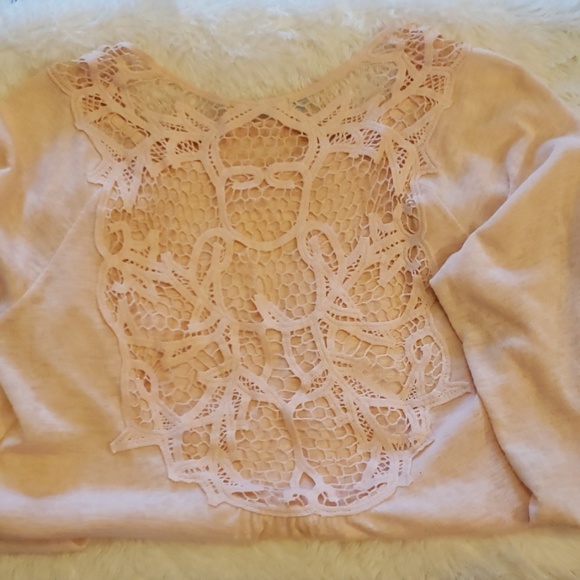 Maurices light pink knit shirt size medium - Picture 6 of 6